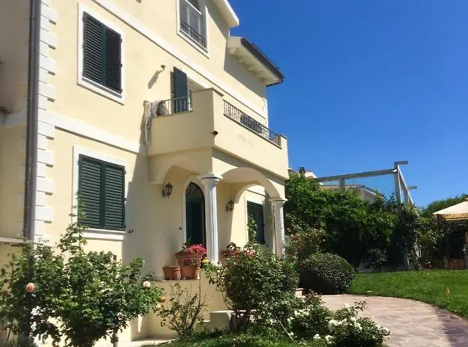 Bed & Breakfast Luce Olbia